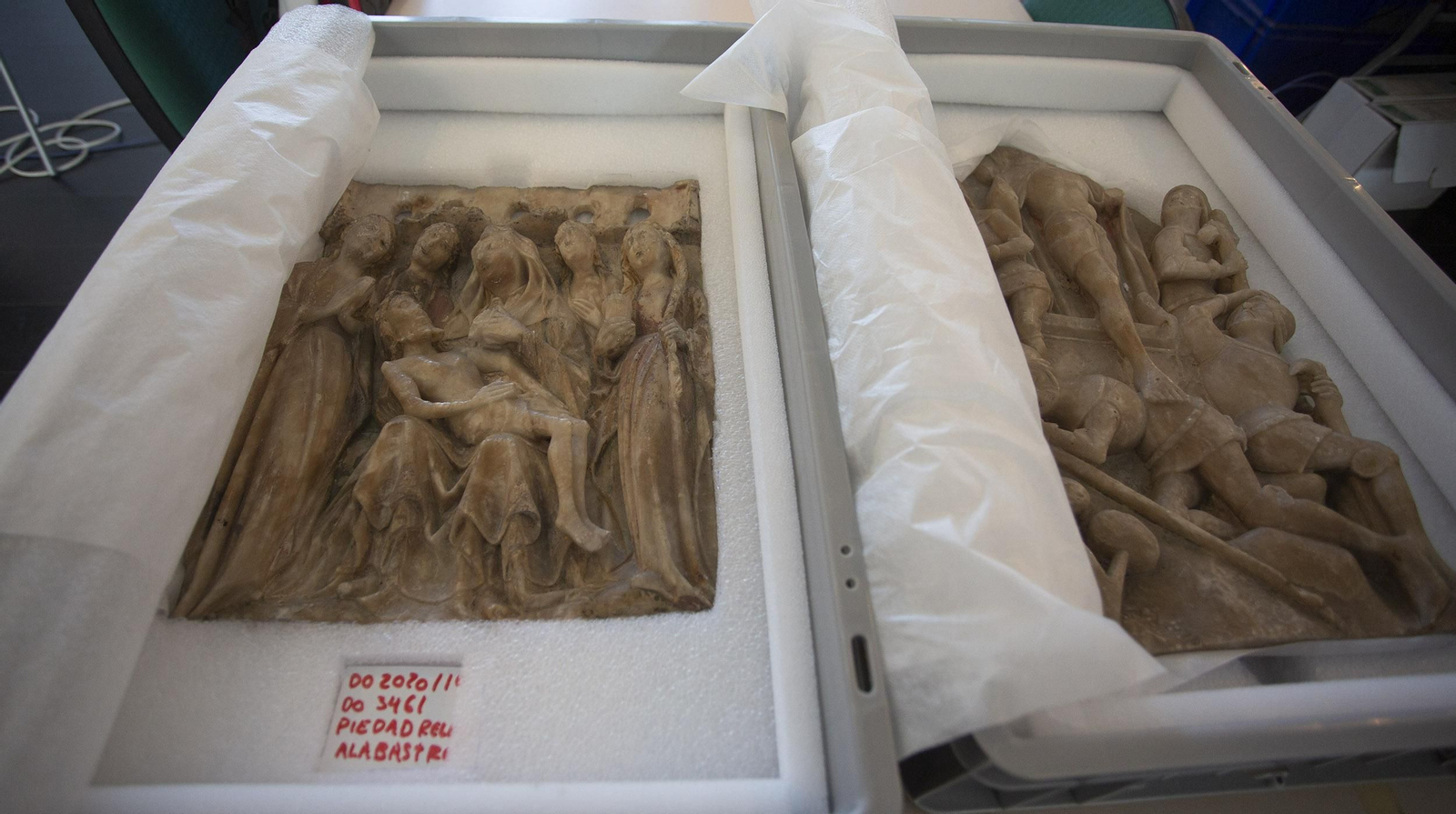 El traslado de las piezas del Museo Arqueológico, en imágenes.