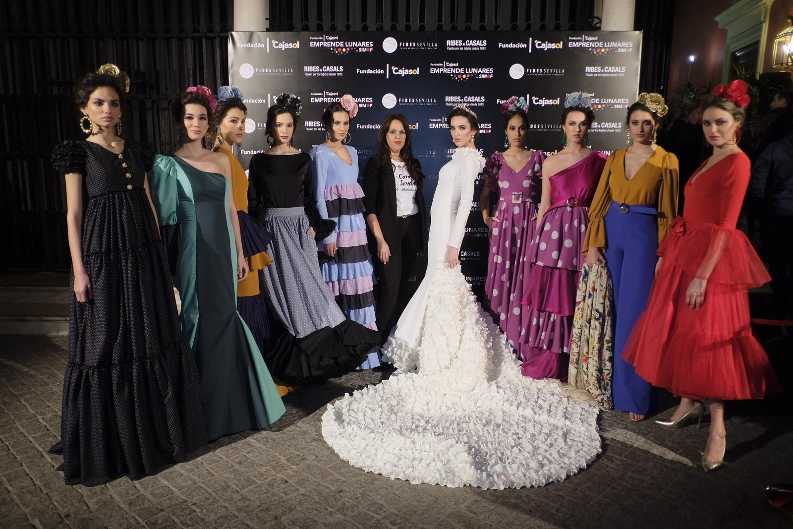 Desfile de Carmen Serrano en Emprende Lunares 2020