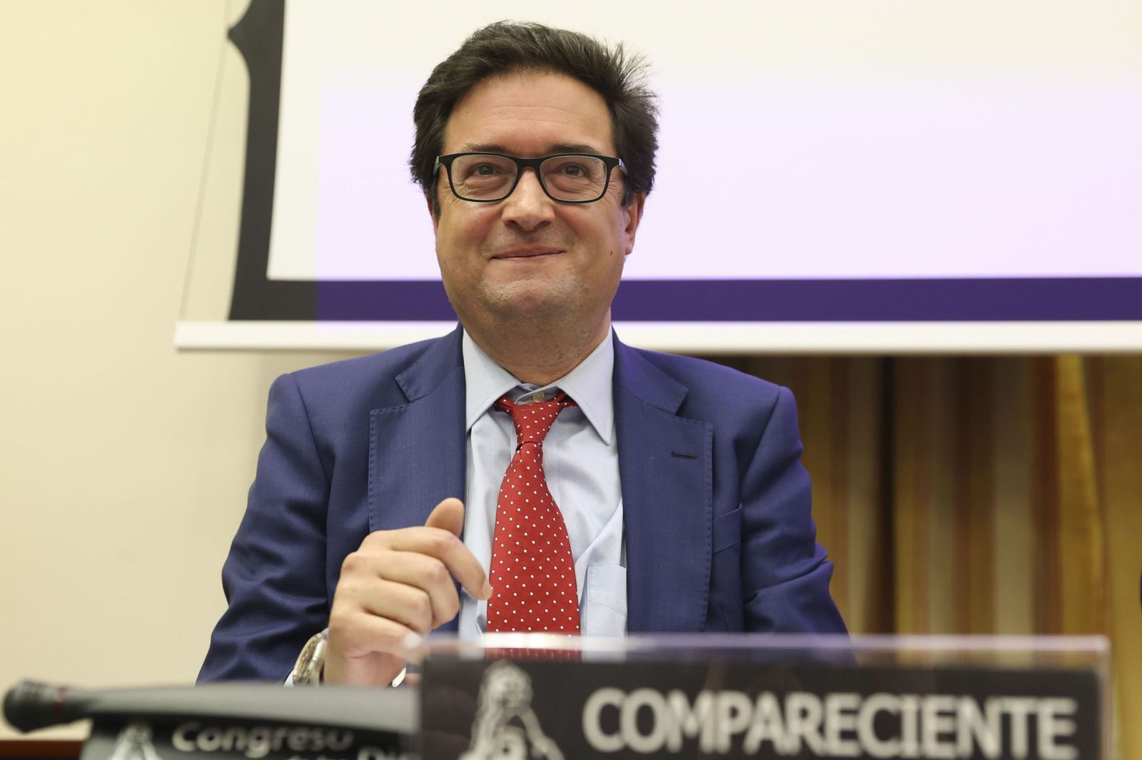 El ministro Óscar López.