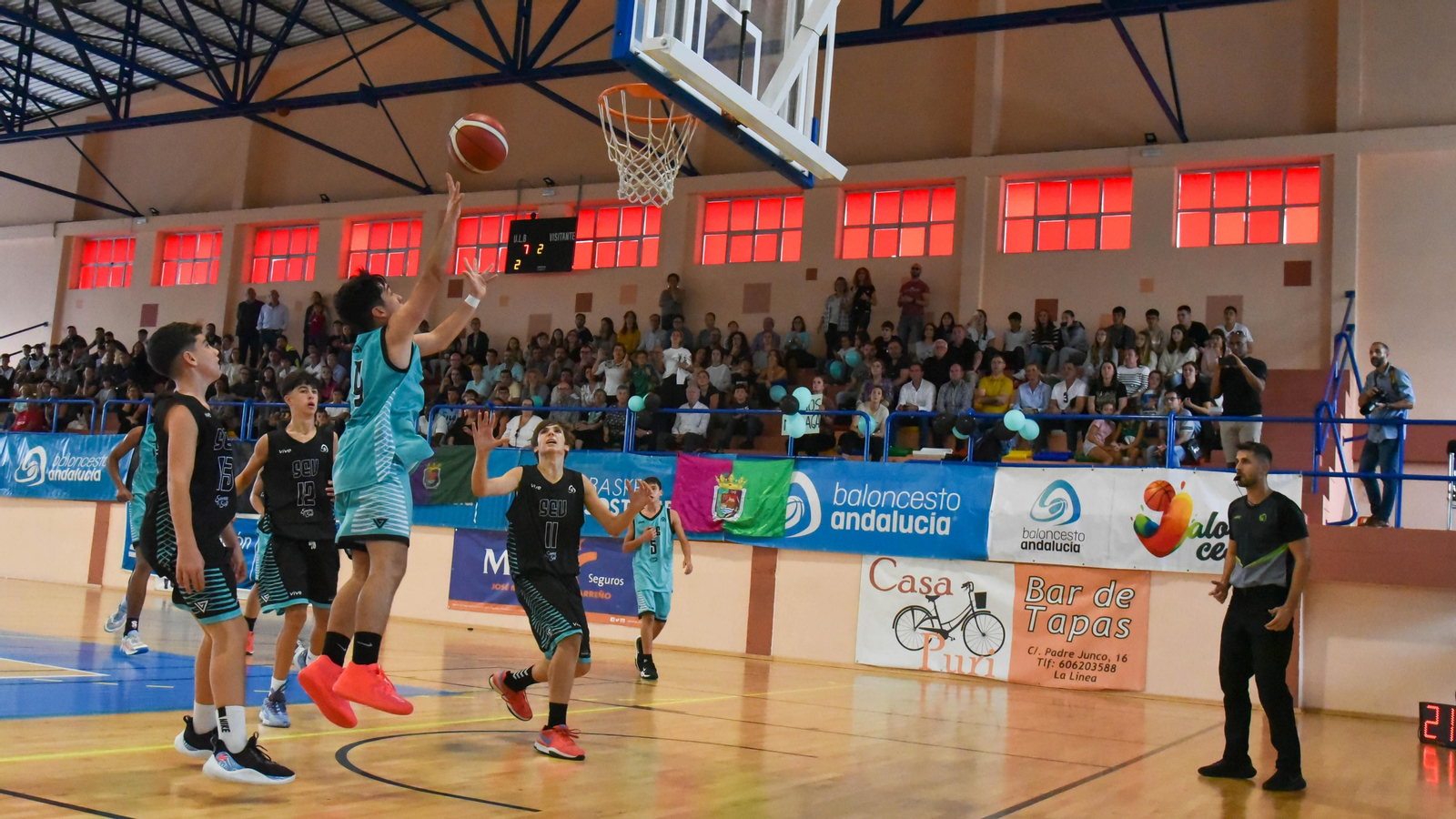 Las fotos de la tercera jornada del Andaluz infantil masculino de baloncesto en La Línea