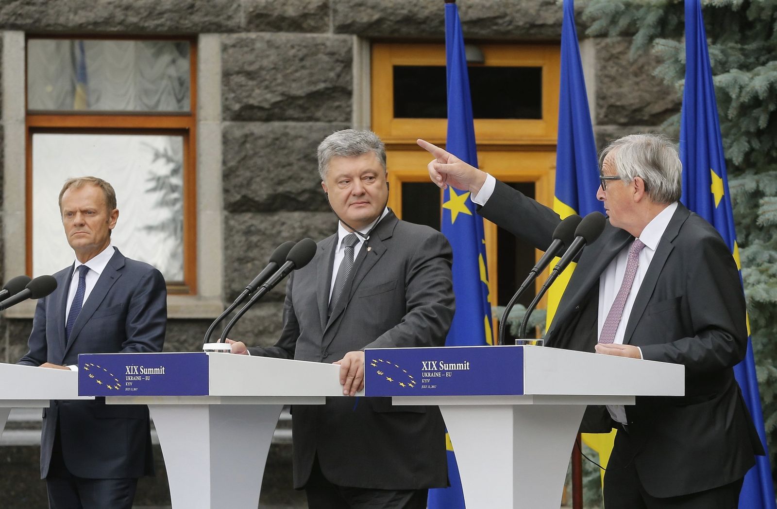 La UE insta a Ucrania a acabar con la corrupción