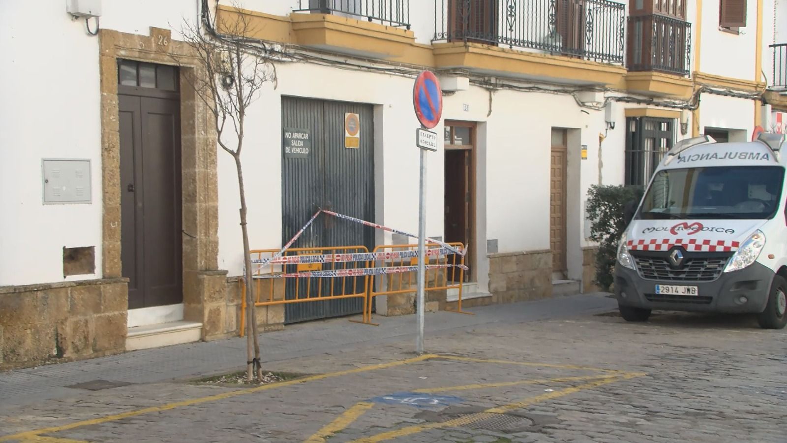 Vivienda afectada en la calle Ancha de Puerto Real