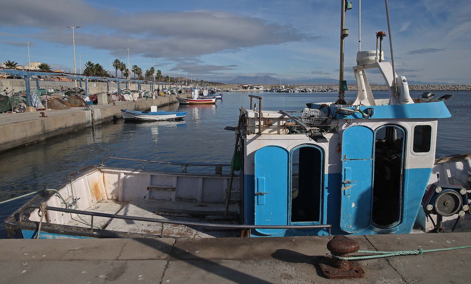 El puerto pesquero de La Línea, en imágenes