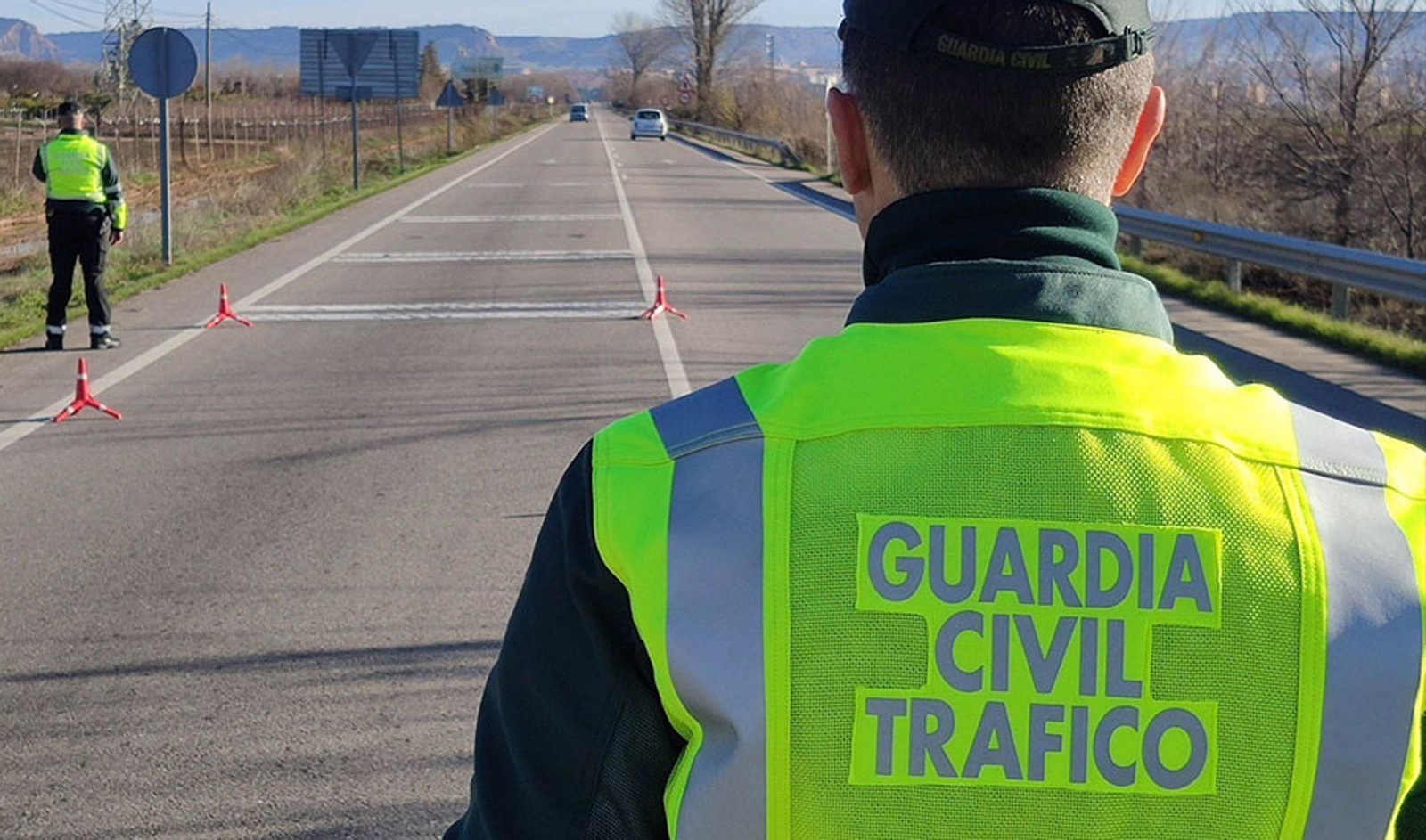 Agentes de la Guardia Civil de Tráfico