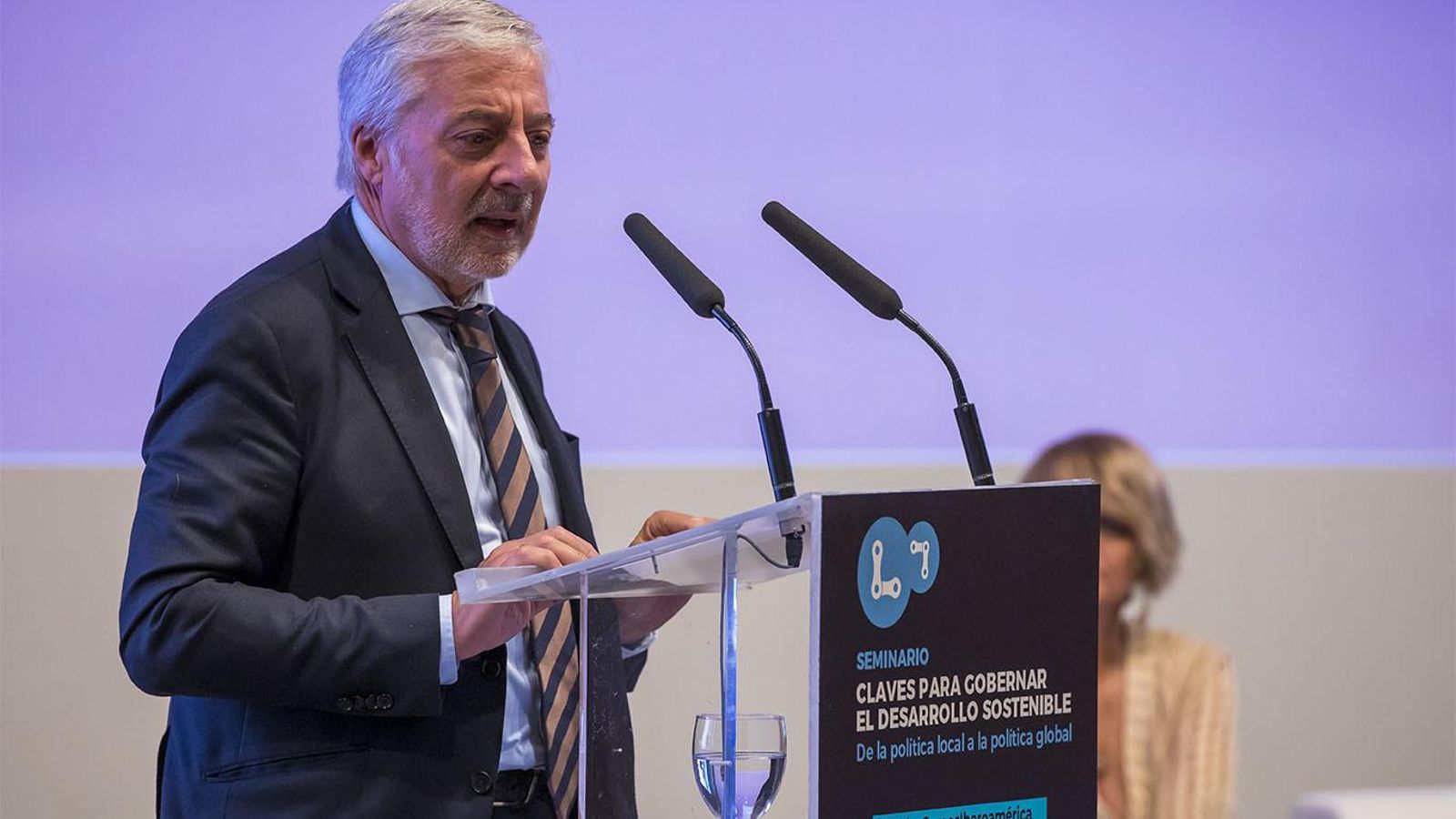 José Blanco, durante su conferencia inaugural del foro.