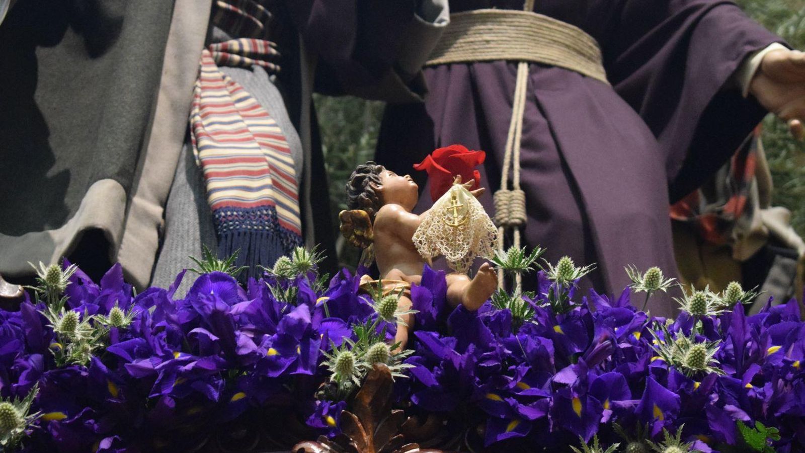 Detalle del paso de misterio del Santísimo Cristo del Amor.