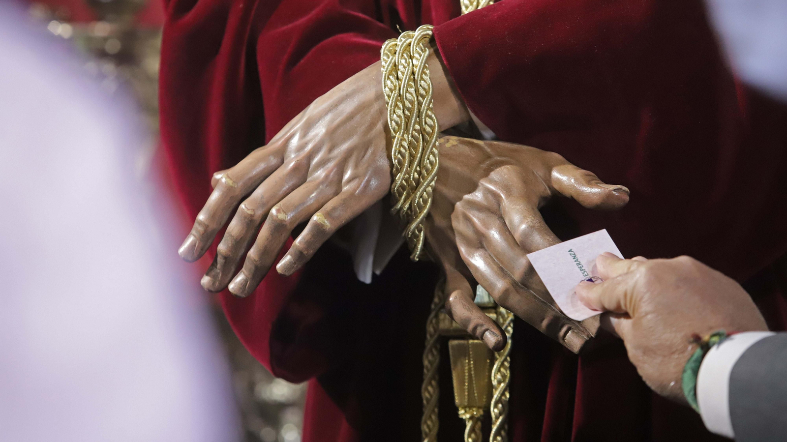 Fotos de la veneración al Cristo de Medinaceli en Algeciras