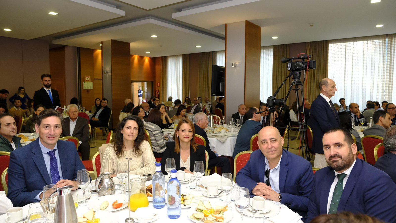 Foro Joly Andalucía-Sando, con el Consejero de Agricultura Ramón Fernández-Pacheco, en imágenes