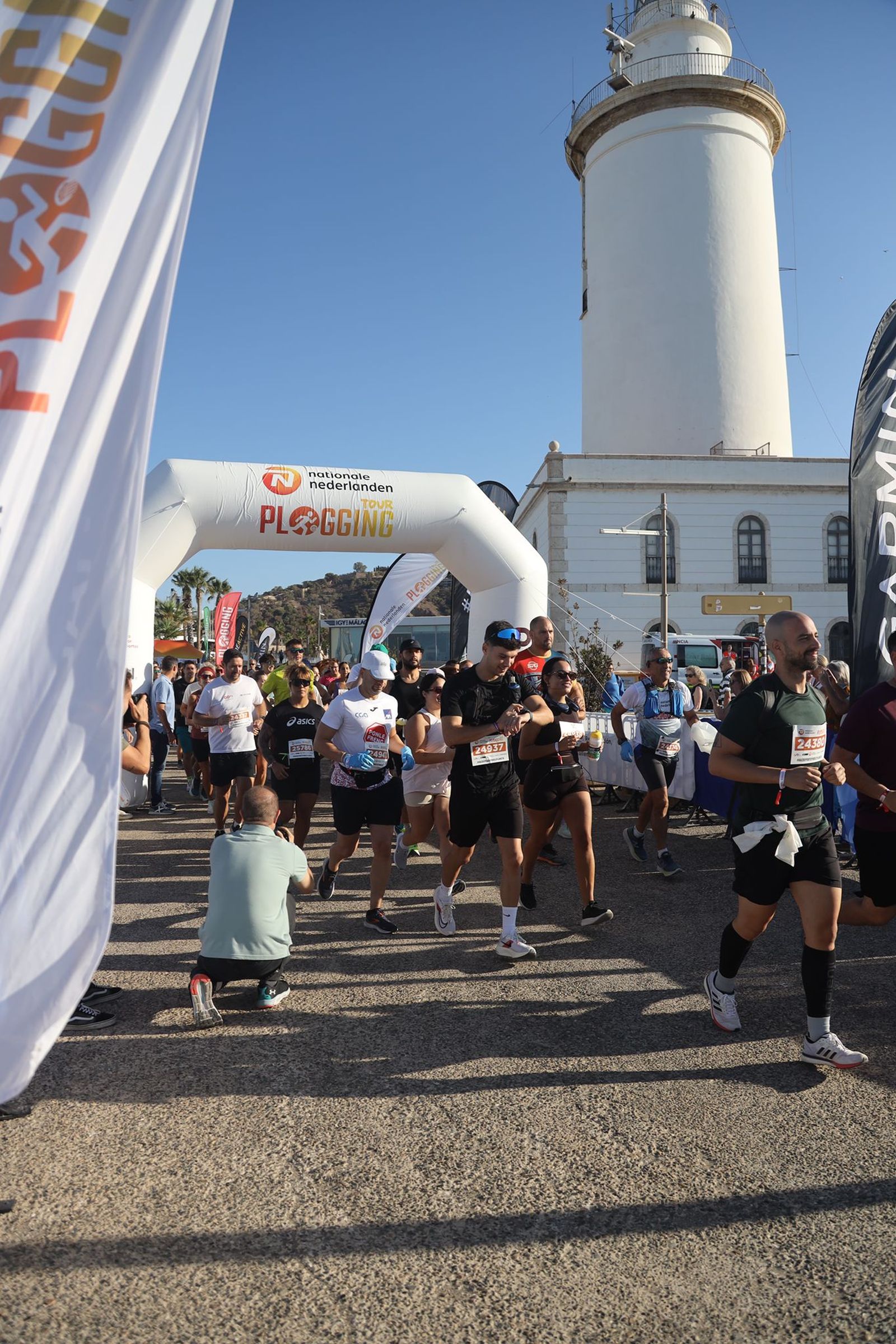 El Nationale-Nederlanden Plogging Tour de Málaga, en fotos
