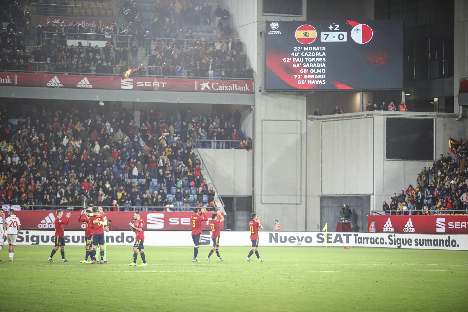 Las imágenes del España-Malta en Cádiz