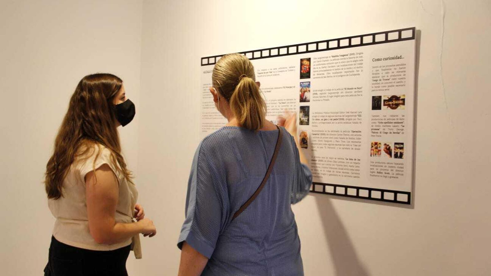 Hasta el 4 de octubre puede visitarse 'Una exposición de película' en el Museo de la Ciudad de Alcalá de Guadaíra.