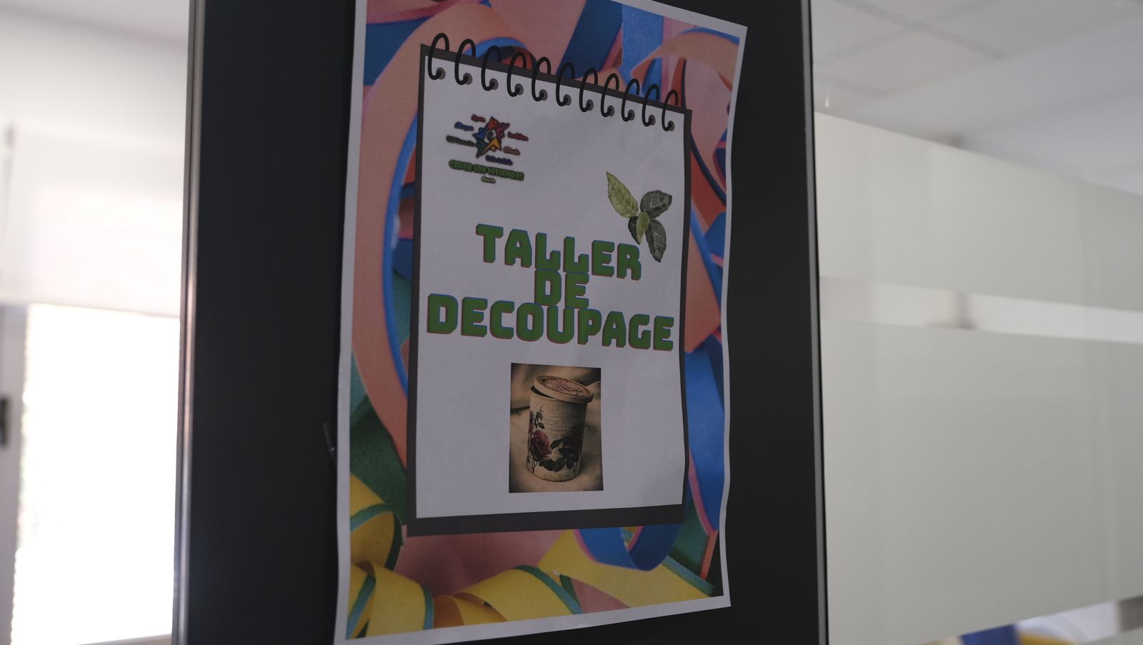 Imágenes de los talleres de inserción laboral de Verdiblanca en el Espacio Alma