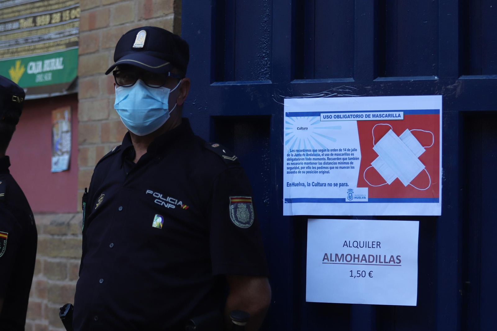 Ambiente taurino del 2 de Agosto en Huelva