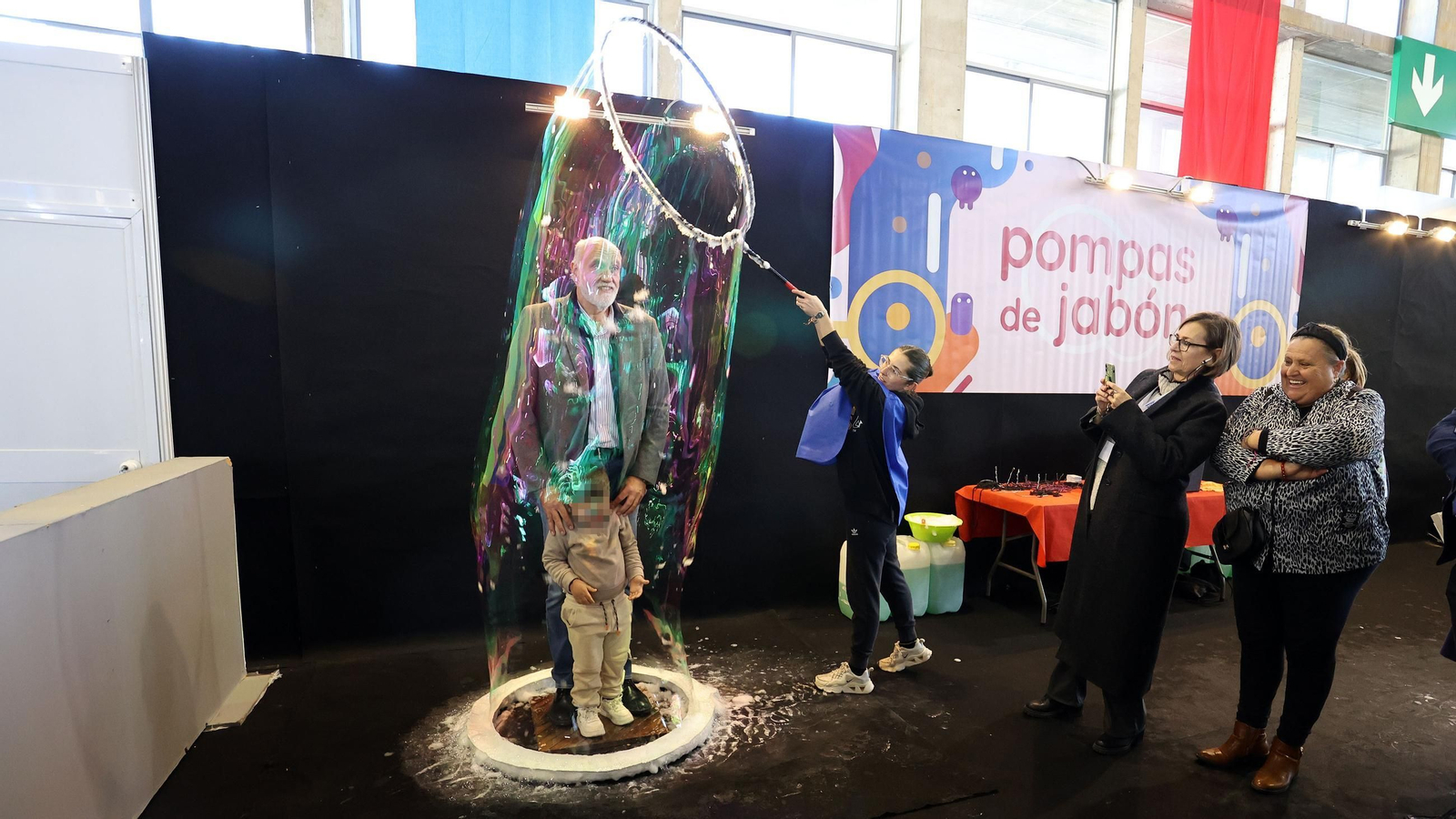 Imágenes del primer día de Juvelandia en Jerez