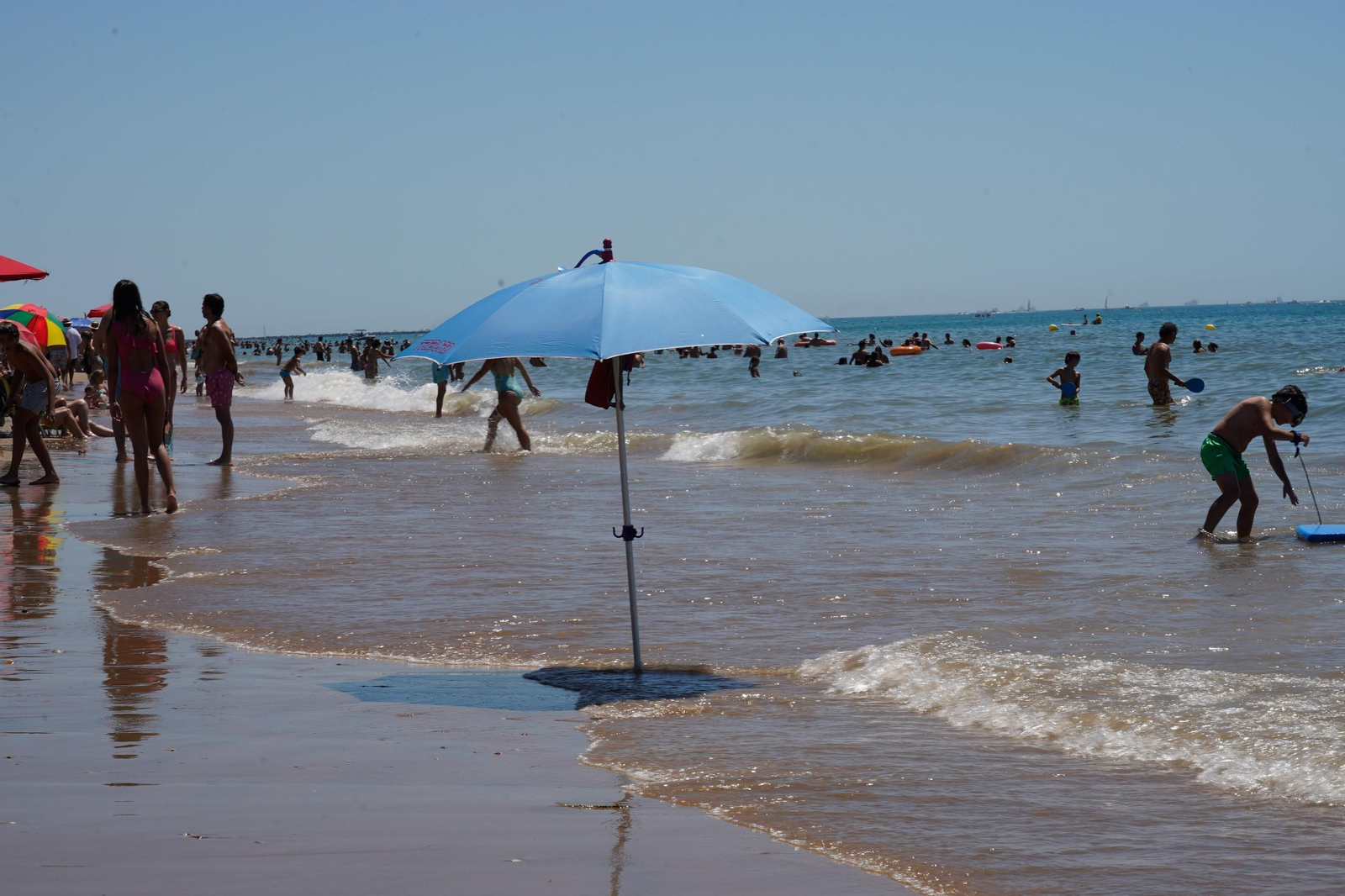 Imágenes de las playas de Huelva el sábado 17 de agosto