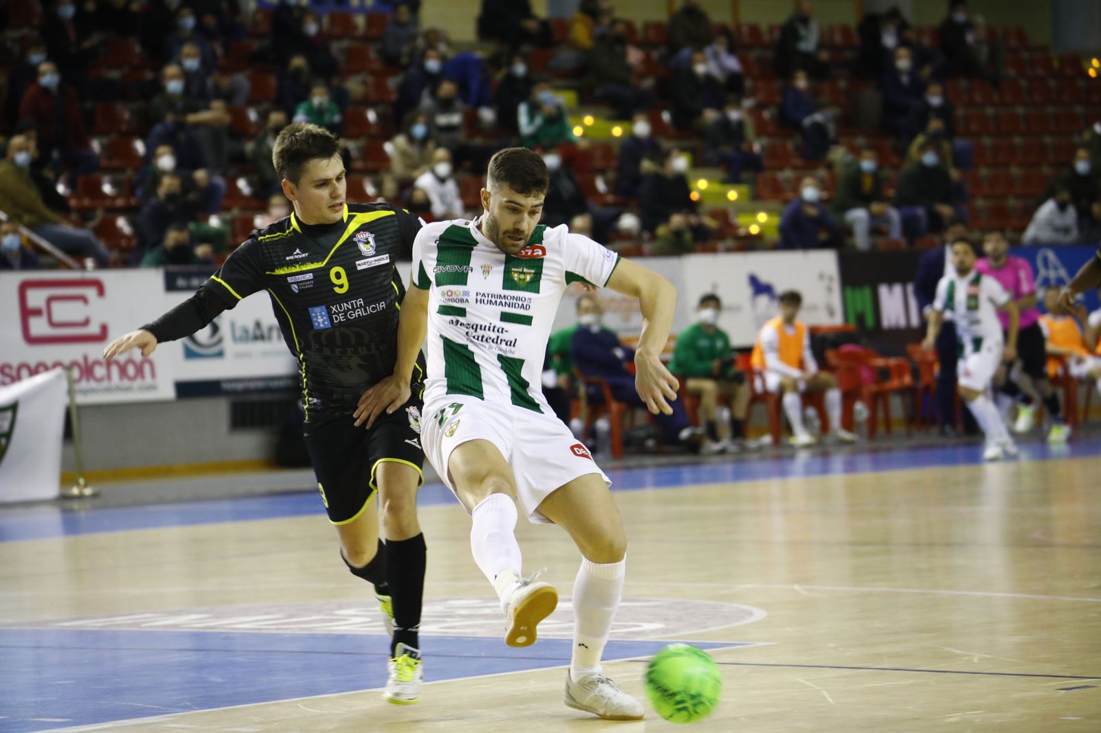 Las imágenes del triunfo del Córdoba Futsal ante O Parrulo