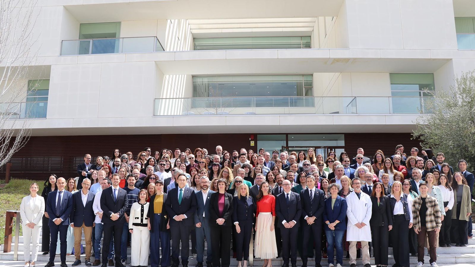 La visita de Doña Letizia a la Universidad de Granada, en imágenes
