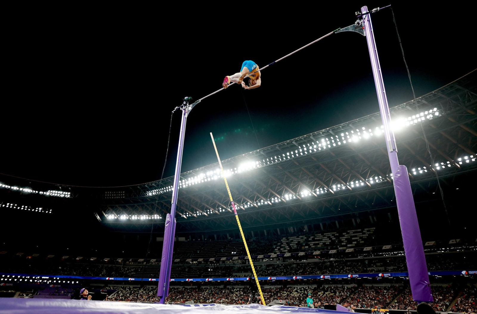 Las fotos del récord mundial de Duplantis y del resto de la jornada