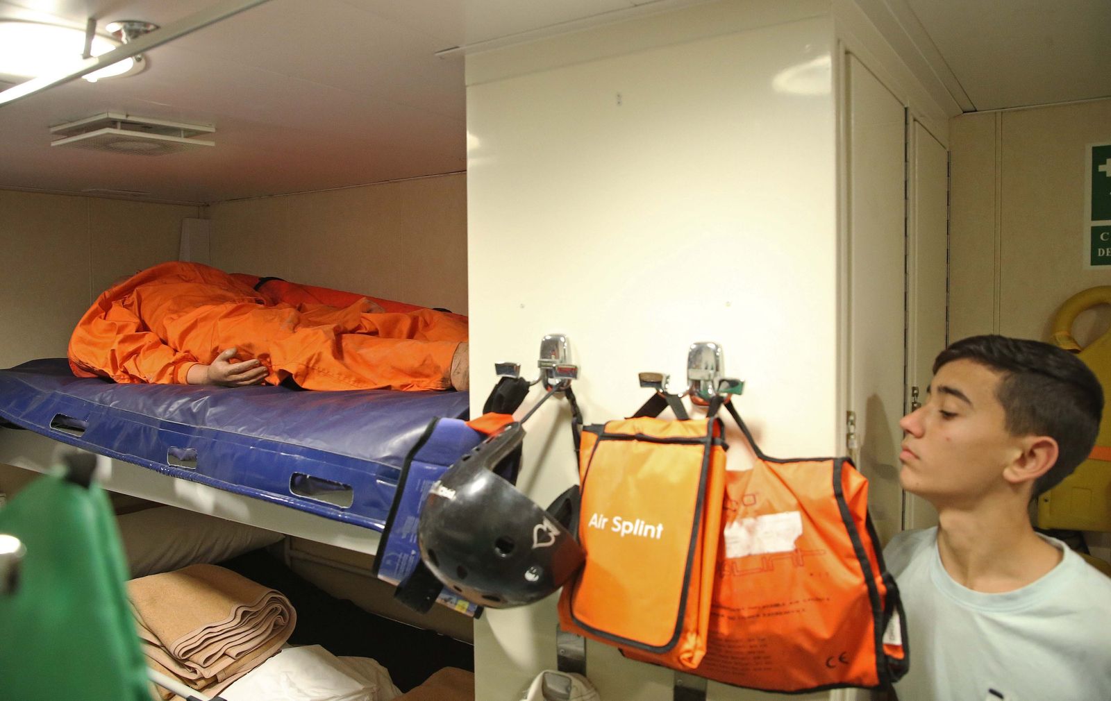 Fotos del Buque de Acción Marítima 'Relámpago' de la Armada Española en Algeciras