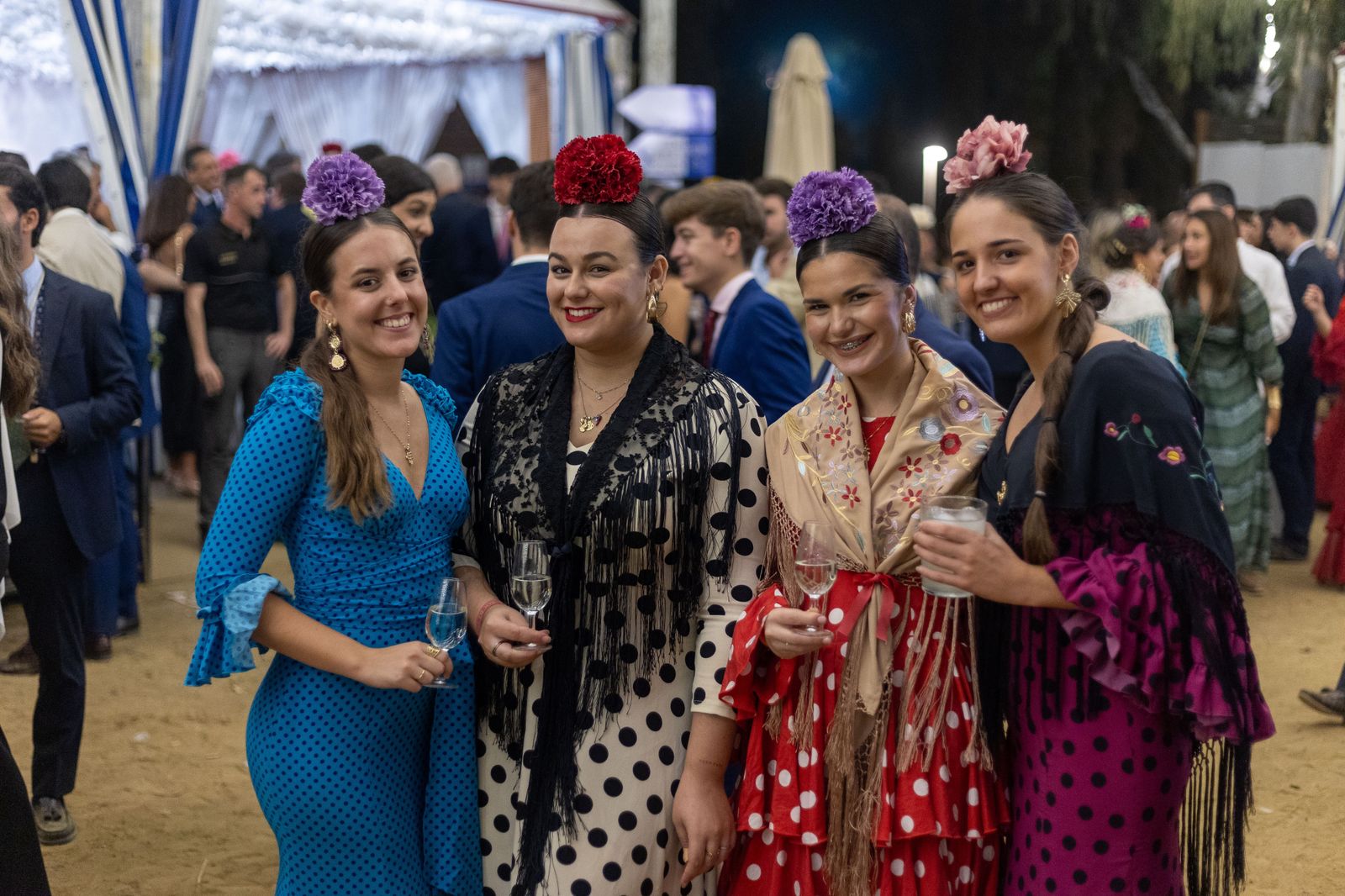 Feria del Caballo 2023: Imágenes del ambiente en la noche del sábado