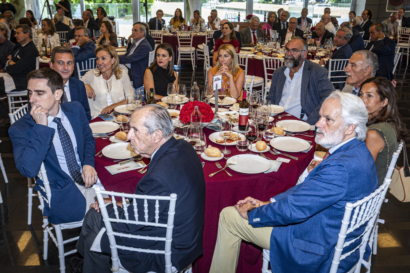 Asistentes a la entrega del IX Premio Federico Joly a José Bohórquez