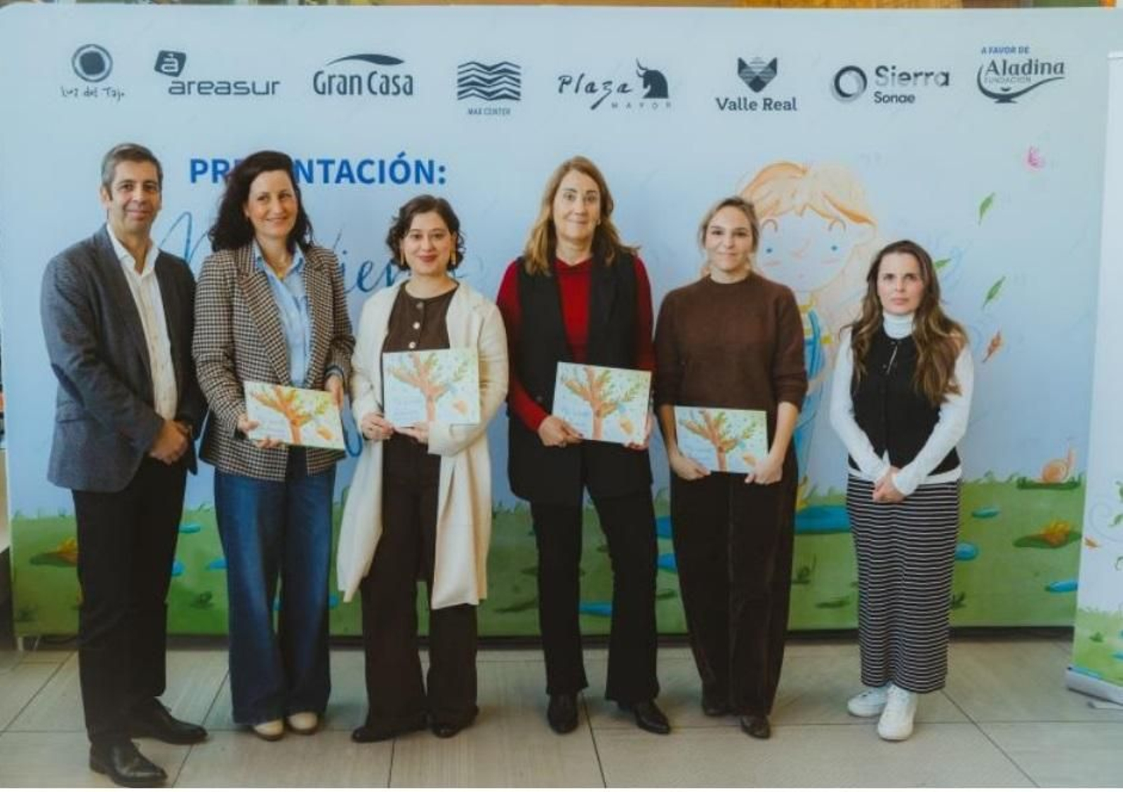 Un momento de la presentación del libro 'M viento interior'.