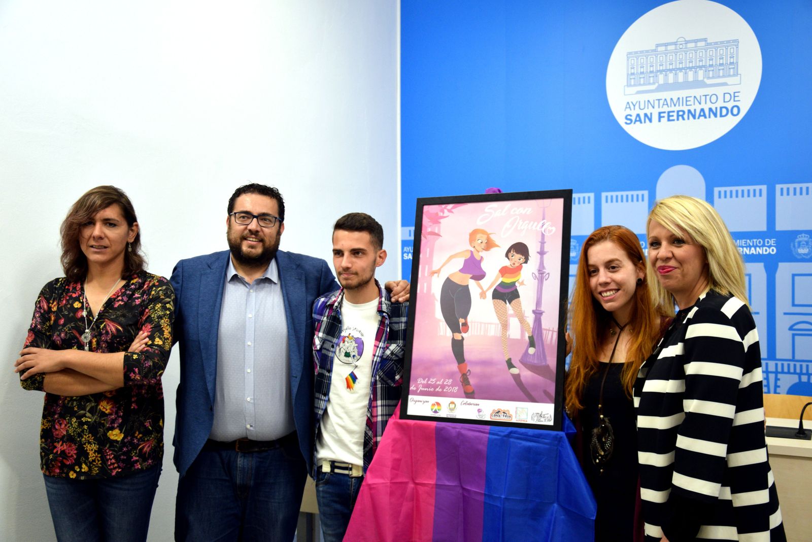 Presentación del cartel del Día del Orgullo LGTB, una obra de Ana Isabel Ares que ha ganado el concurso.