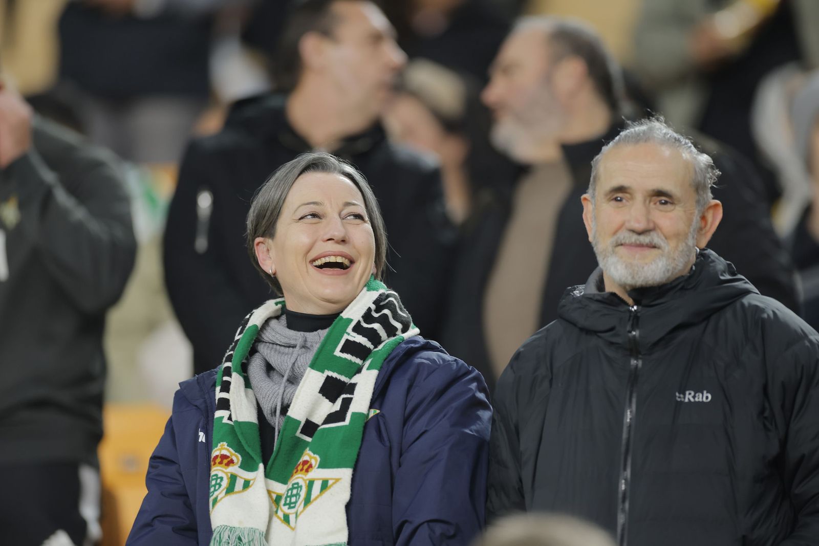 Buscate en las fotos del Betis - Feyenoord