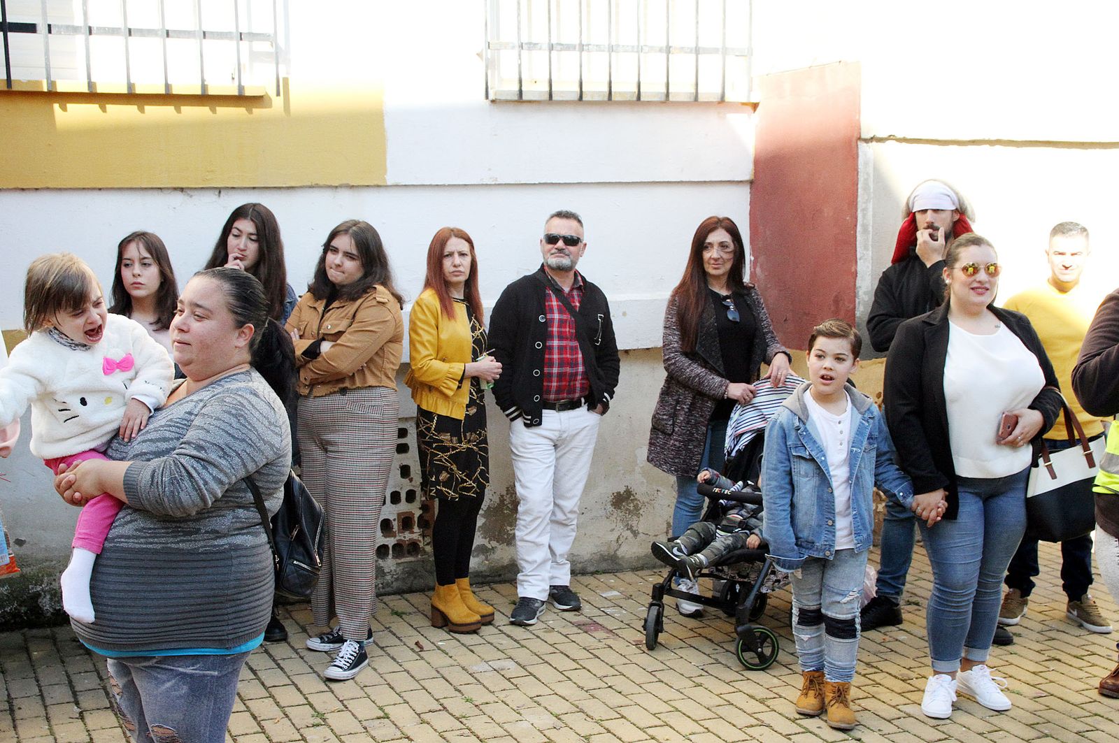 Ensayo solidario de la Hdad del Perdón, en imágenes