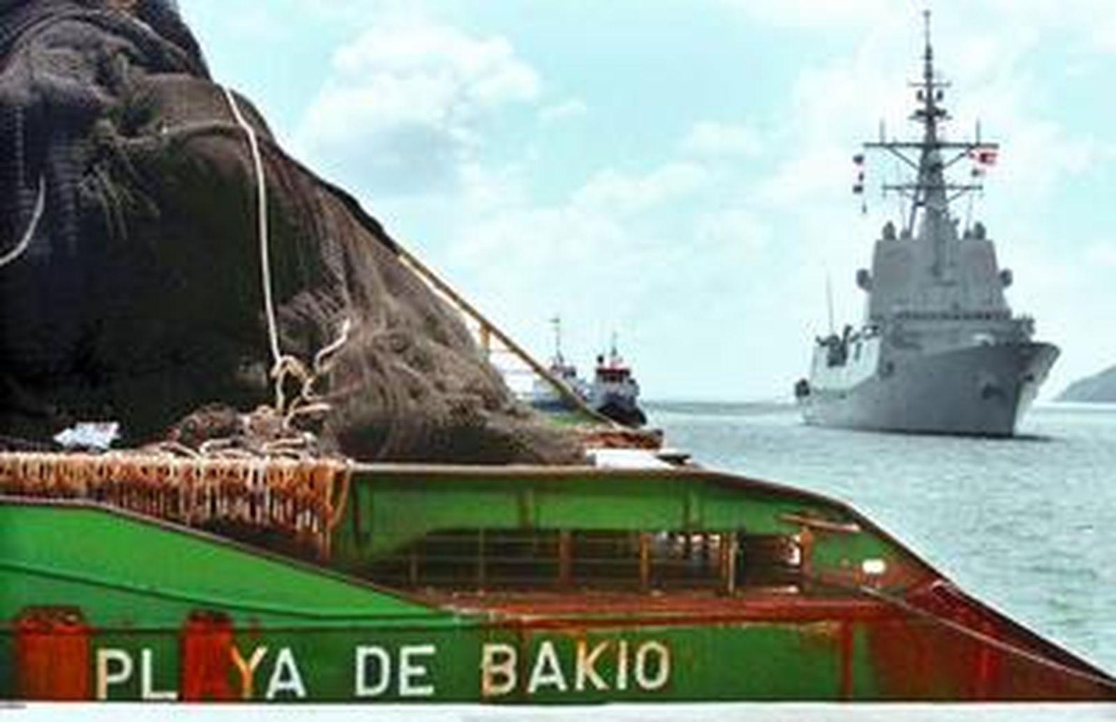 El buque vasco 'Playa de Bakio', que fue secuestrado por piratas somalíes en abril.