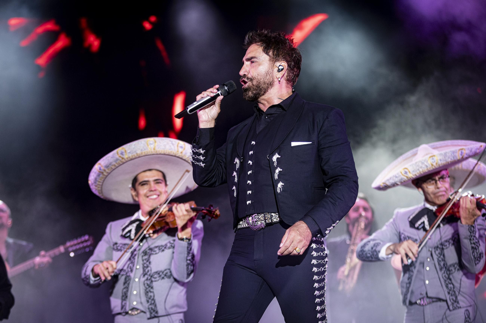 Búscate en el concierto de Alejandro Fernández en Concert Music Festival de Chiclana