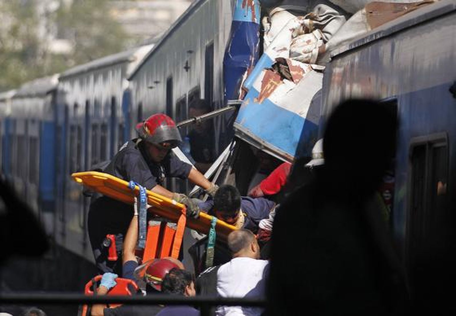 Un accidente cerca de Buenos Aires origina cientos de heridos y un gran número de muertos.

Foto: AFP Photo/ Reuters