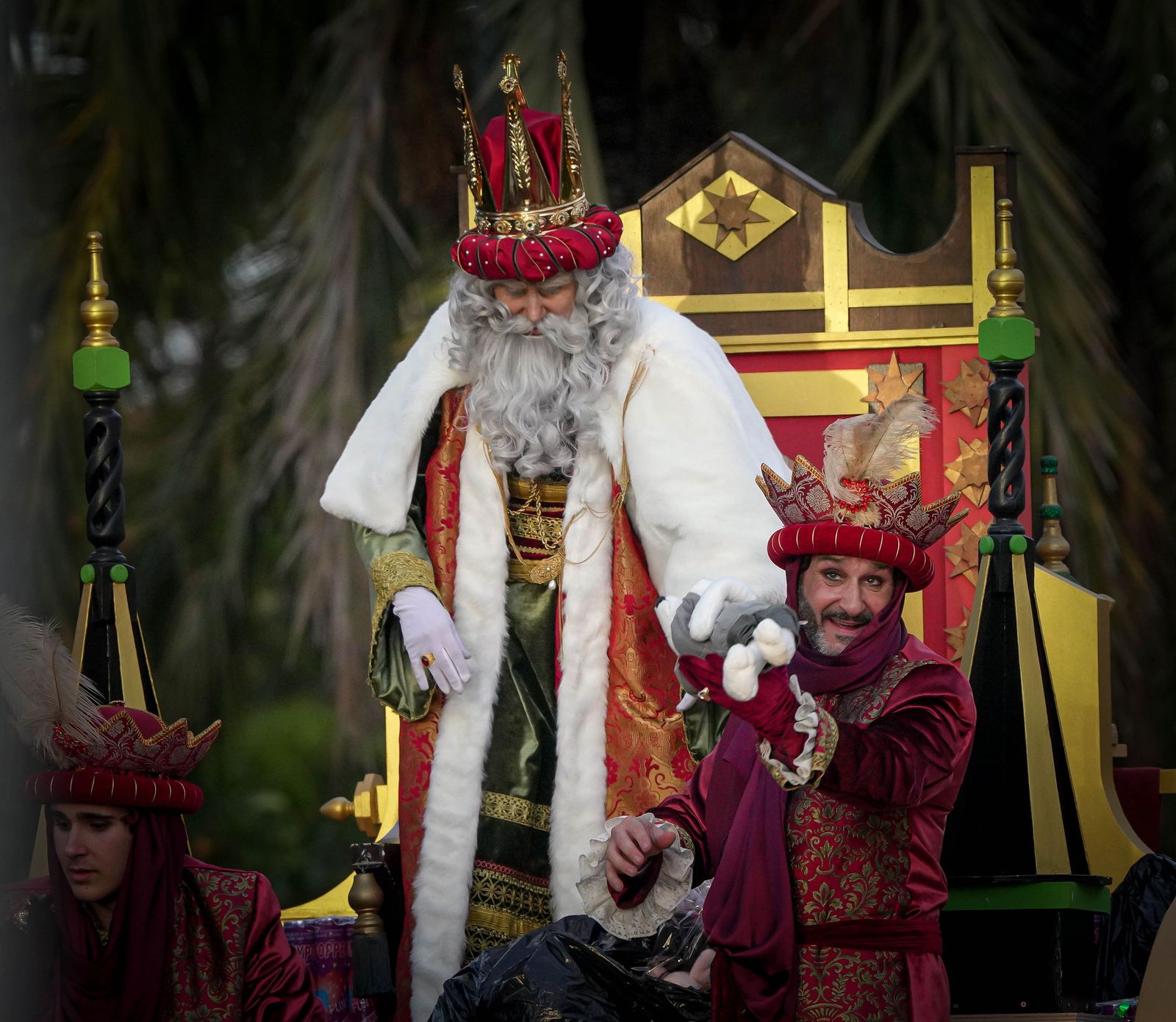 Imágenes de la cabalgata de Reyes Magos en Jerez