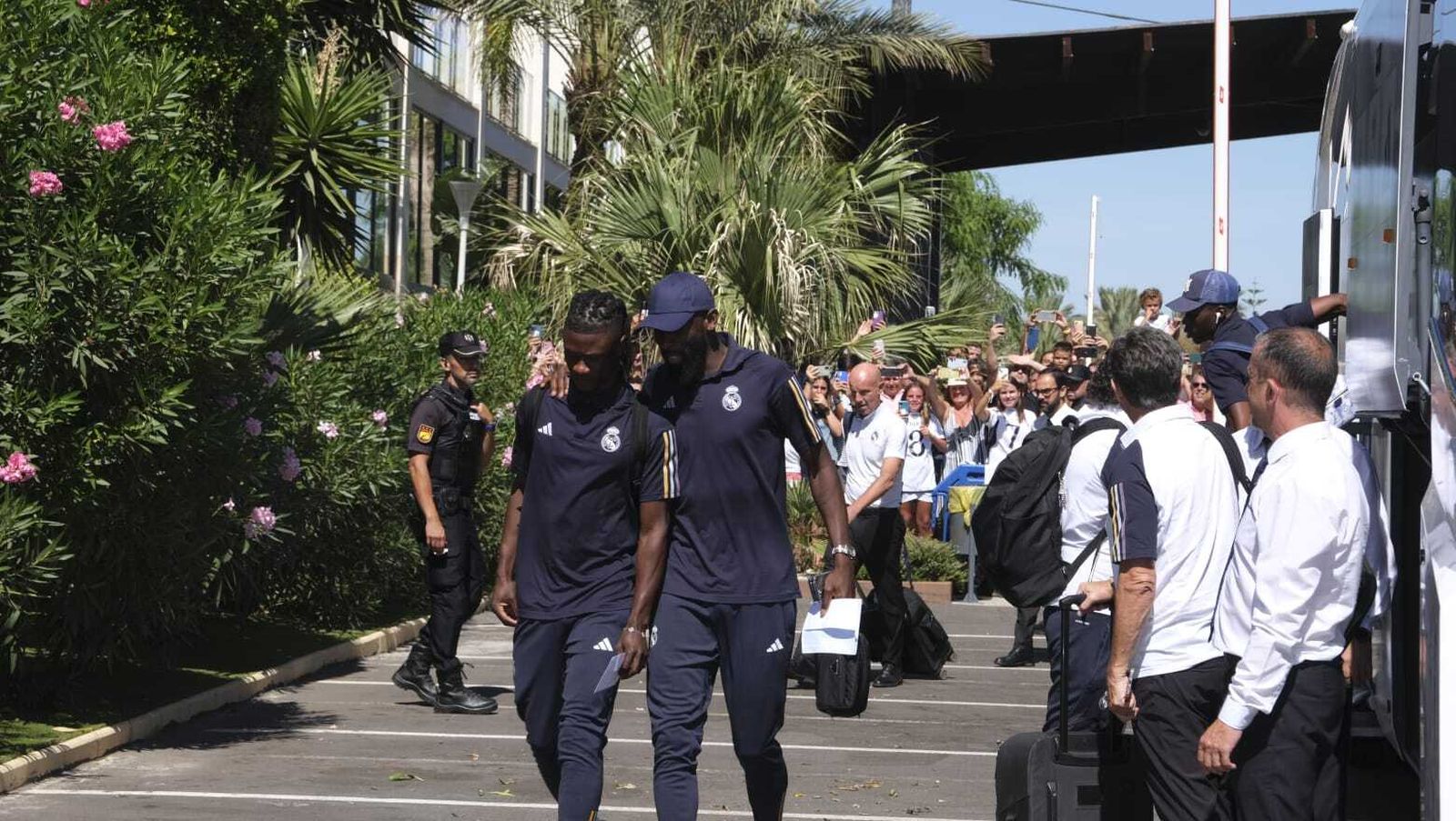 La llegada del Real Madrid a Almería en imágenes