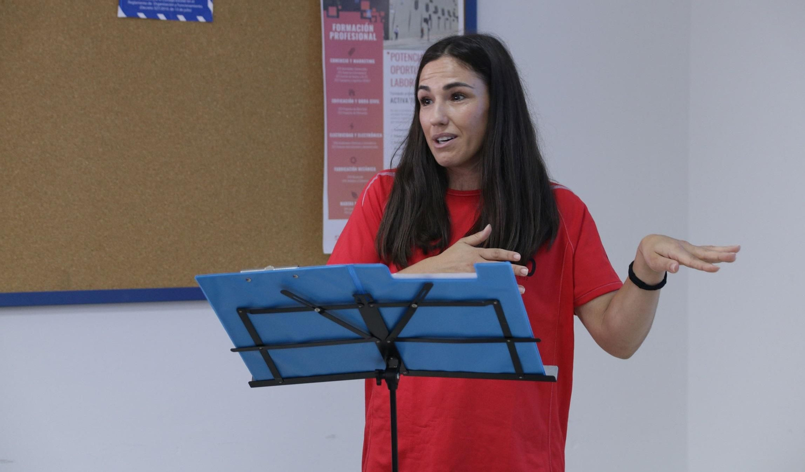 Carmen Martín, en la charla que dio anteayer a los alumnos del IES Alhamilla