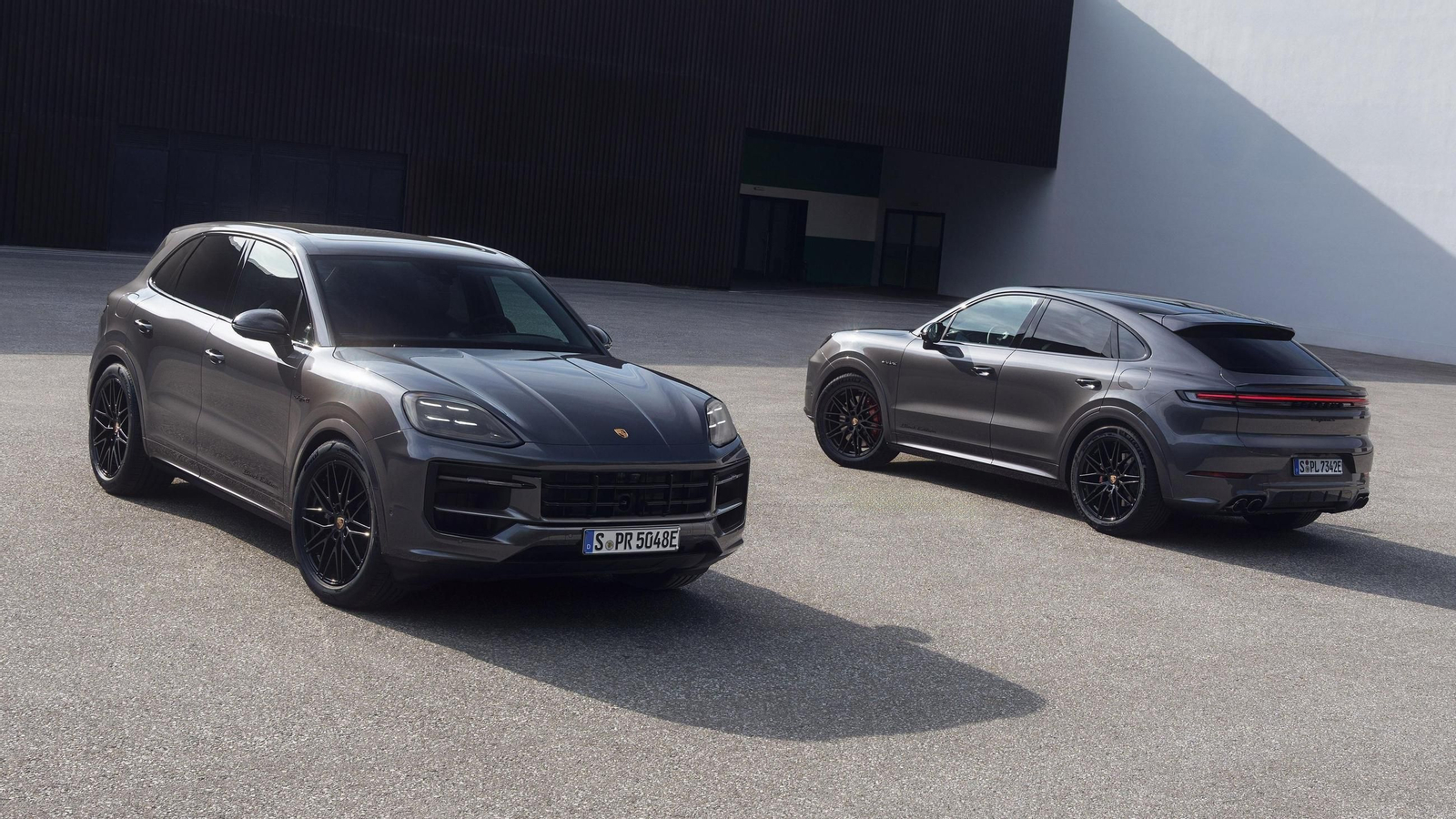 Las ediciones Black Edition llegan a los Porsche Taycan y Cayenne
