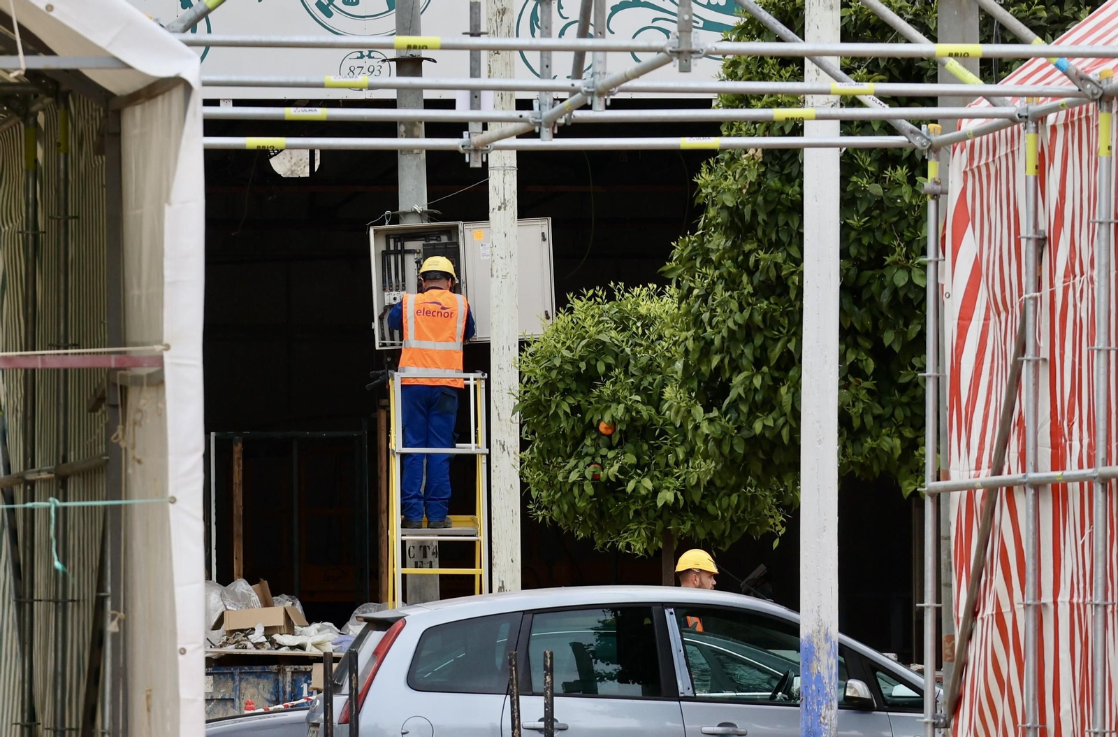 Así avanzan los trabajos del montaje de la Feria de Abril 2025