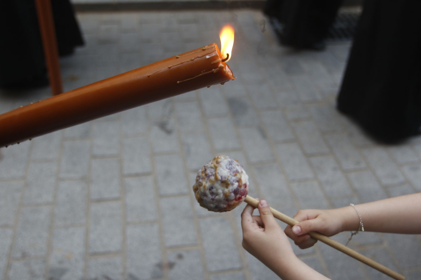 Viernes Santo en Córdoba: la procesión de los Dolores, en imágenes