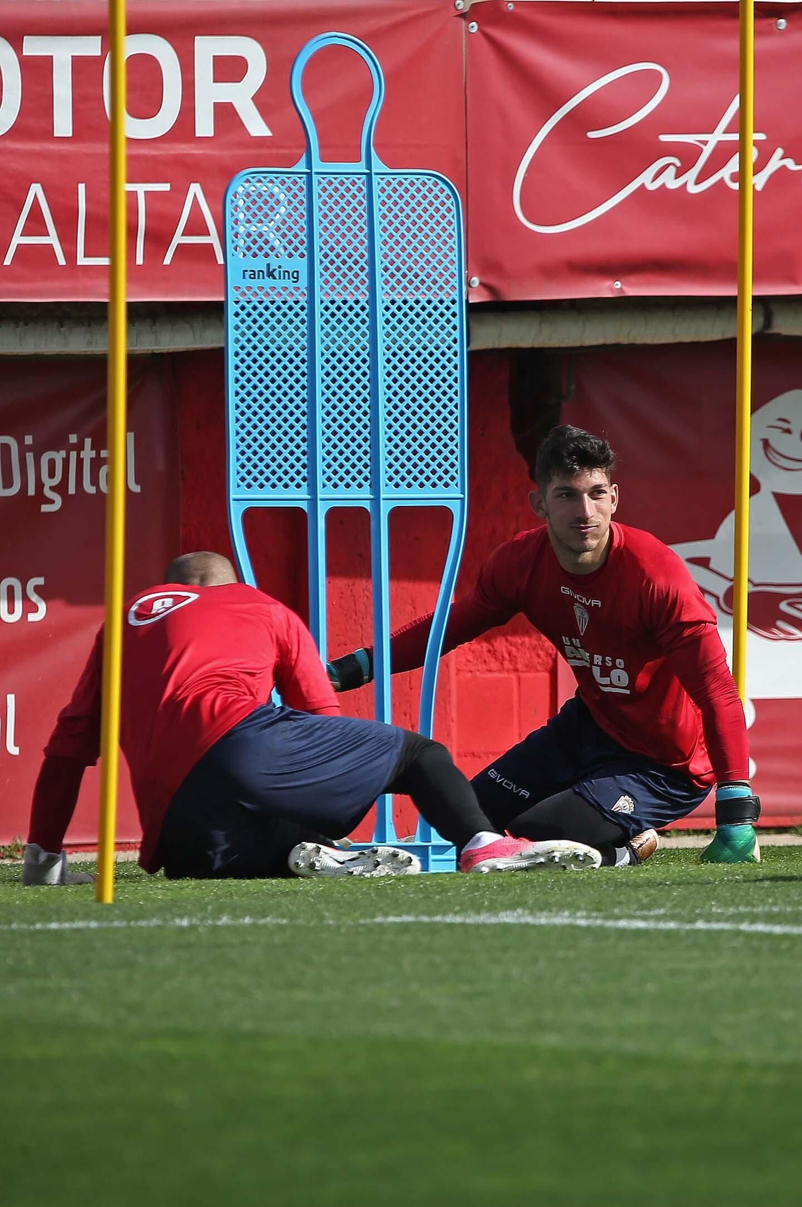Fotos del entrenamiento del Algeciras CF previo al partido contra el Pontevedra