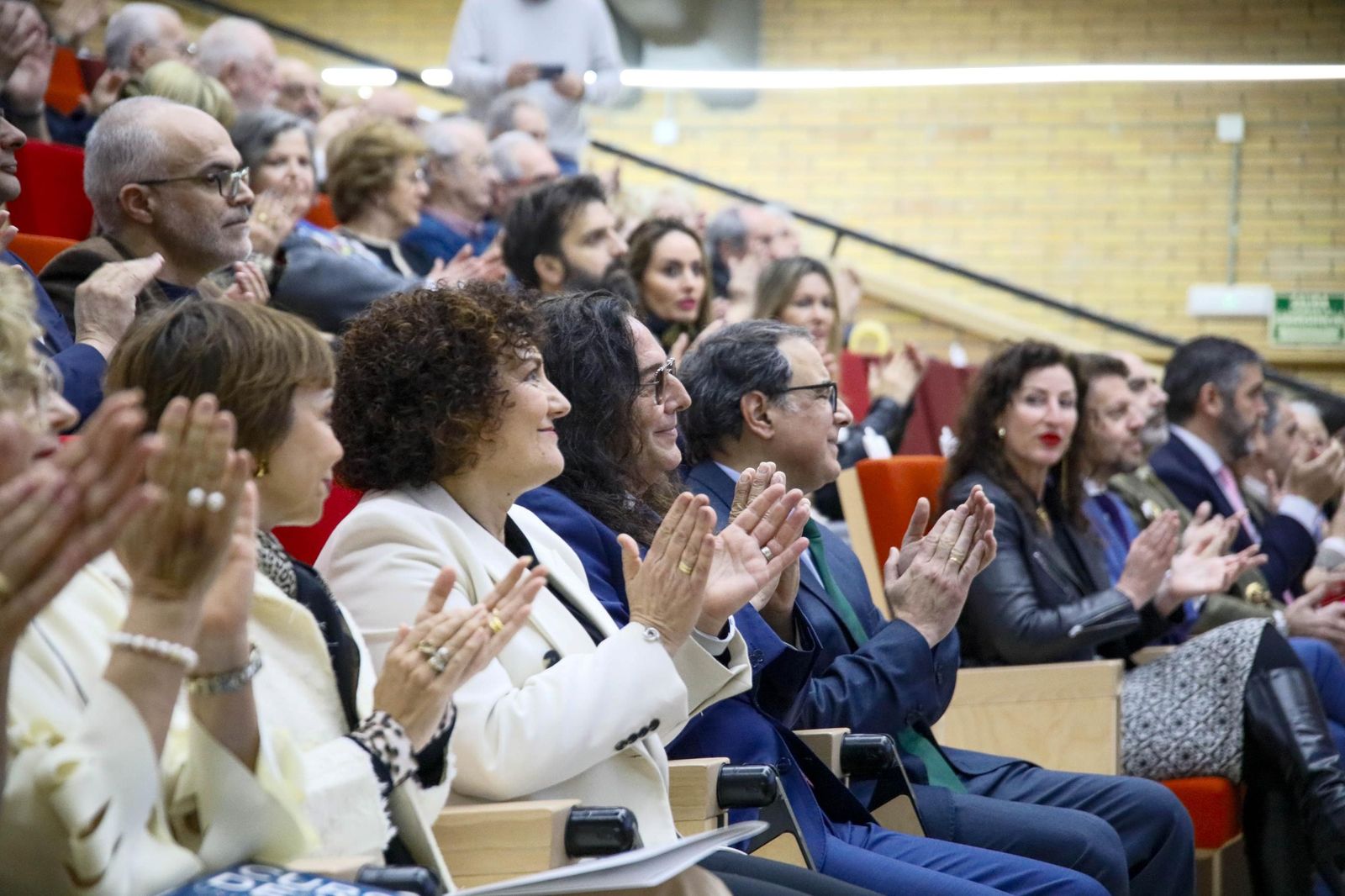 Las imágenes del acto de entrega de la Medalla de Oro a José Fernández Torres Tomatito, en la Universidad de Almería