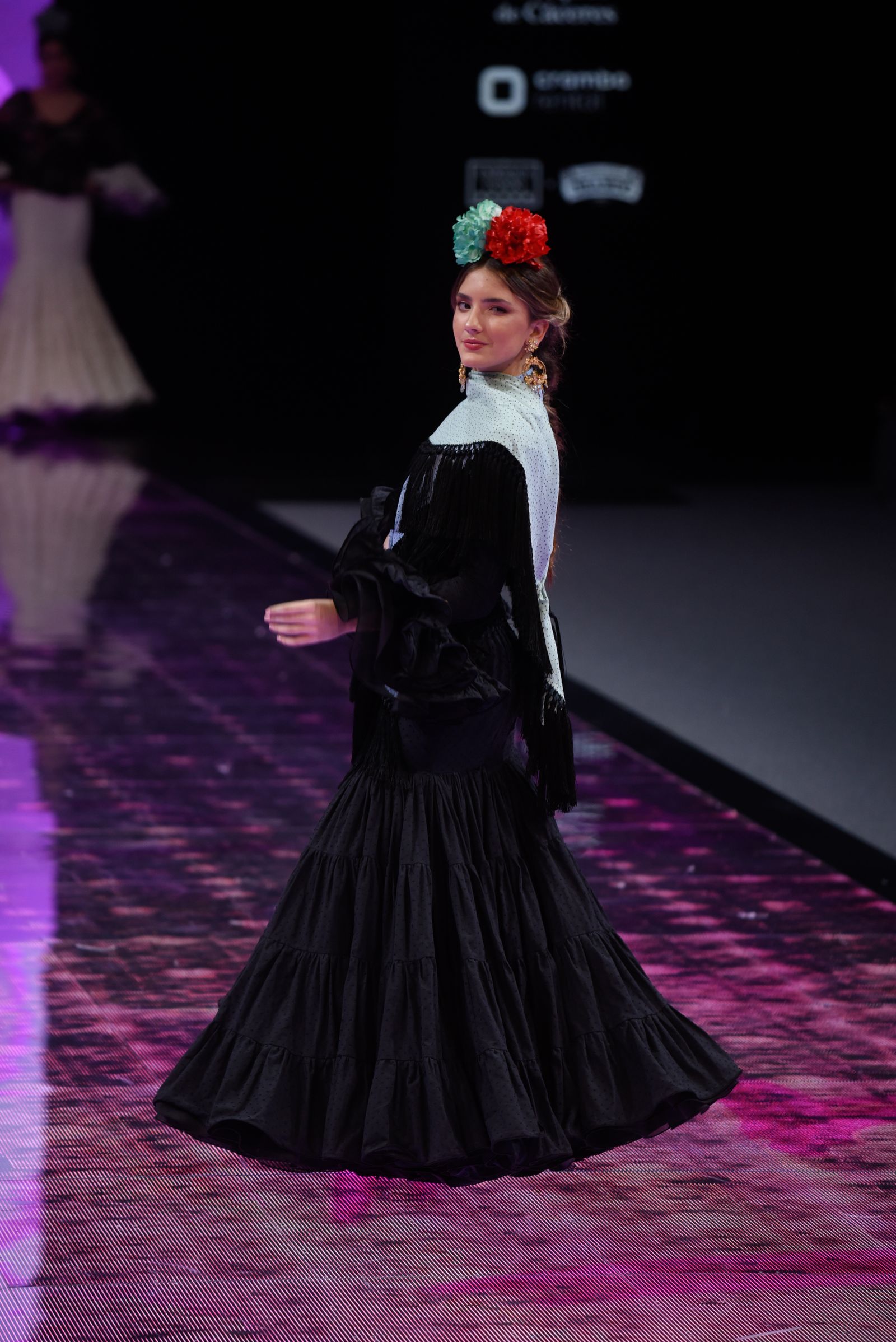 El desfile de Sara de Benítez en SIMOF 2024, todas las fotos