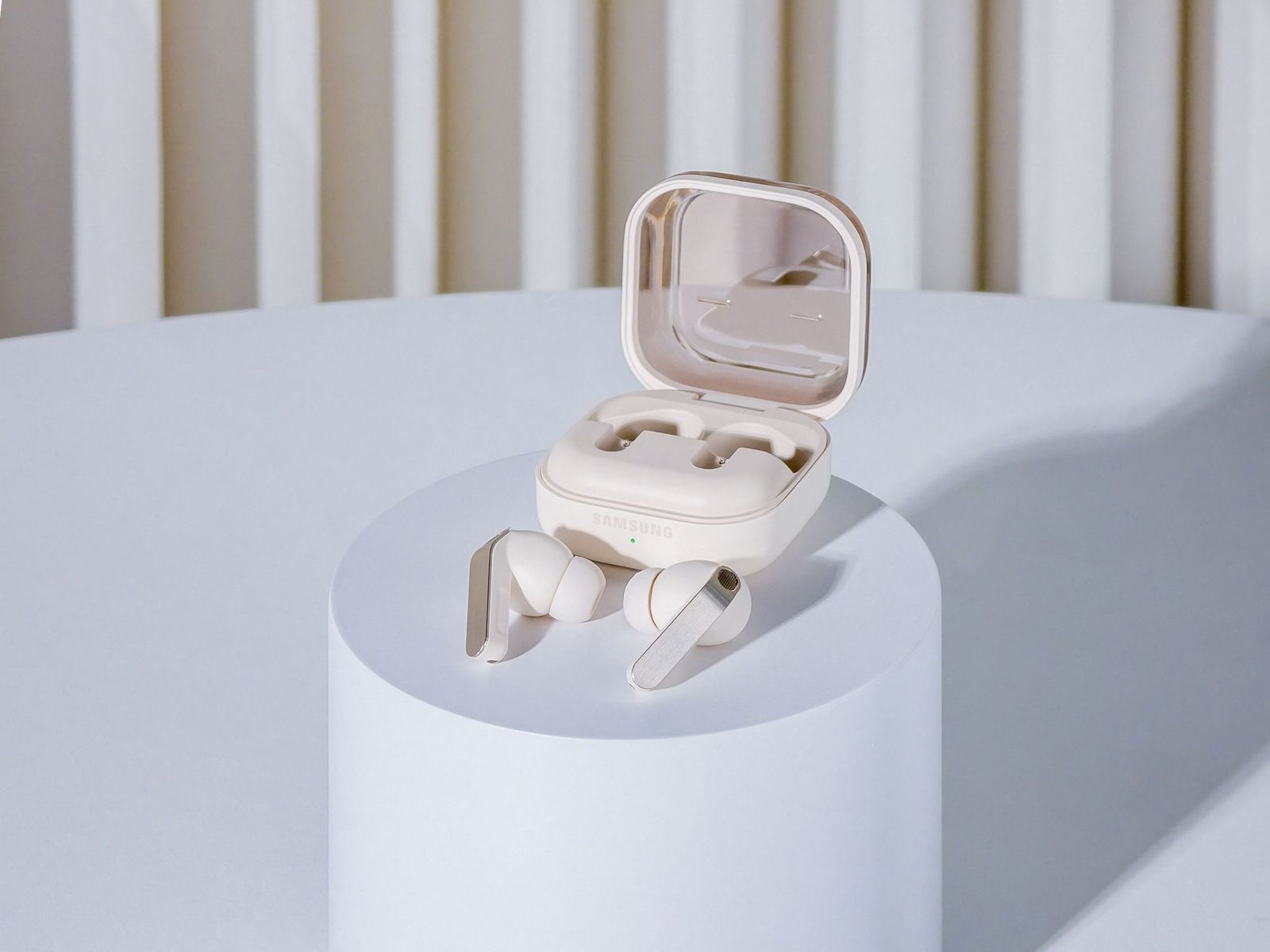 Auriculares Samsung Galaxy Buds 4 Pro