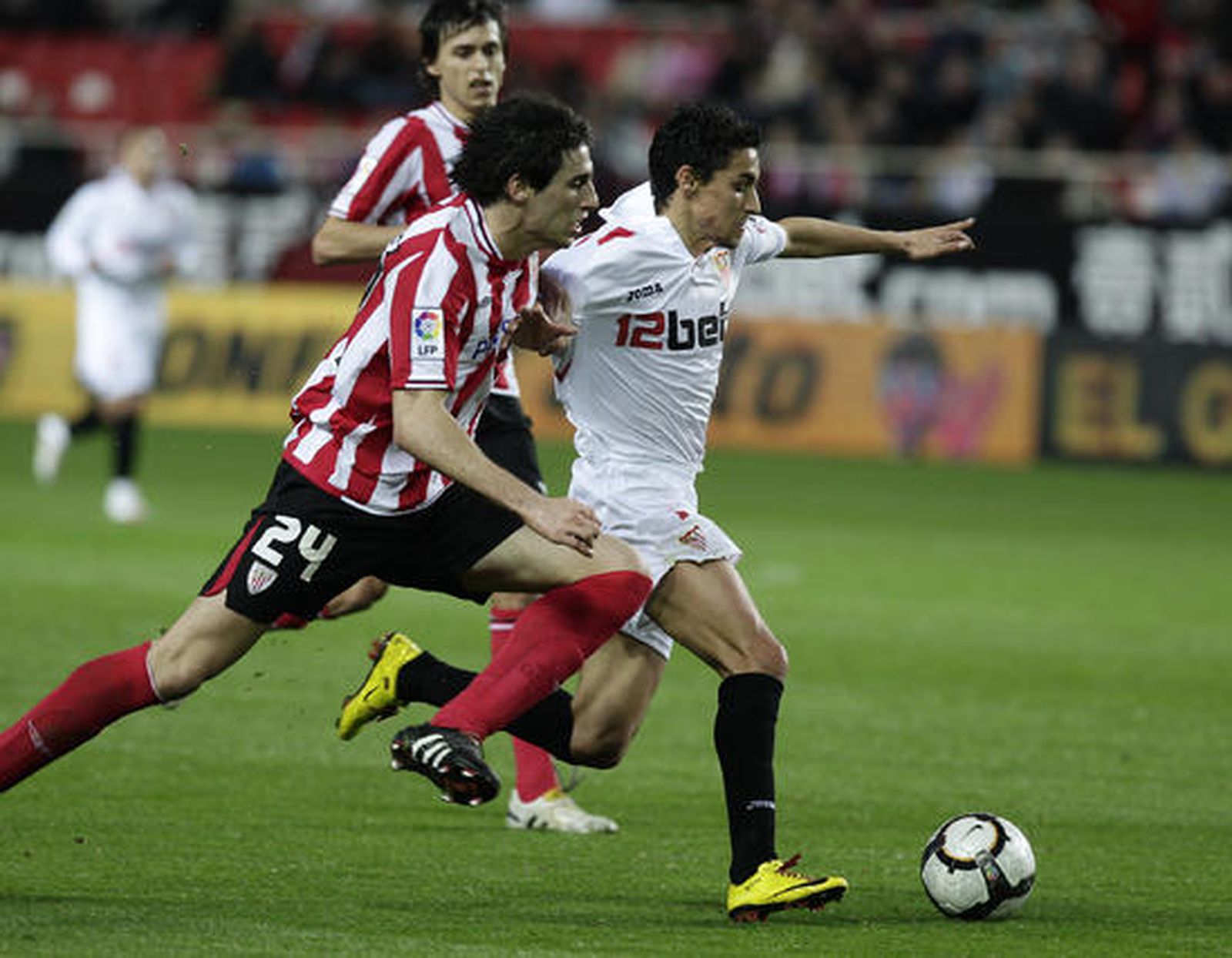 El Sevilla no pasa del empate en casa ante el Athletic de Bilbao. / Antonio Pizarro