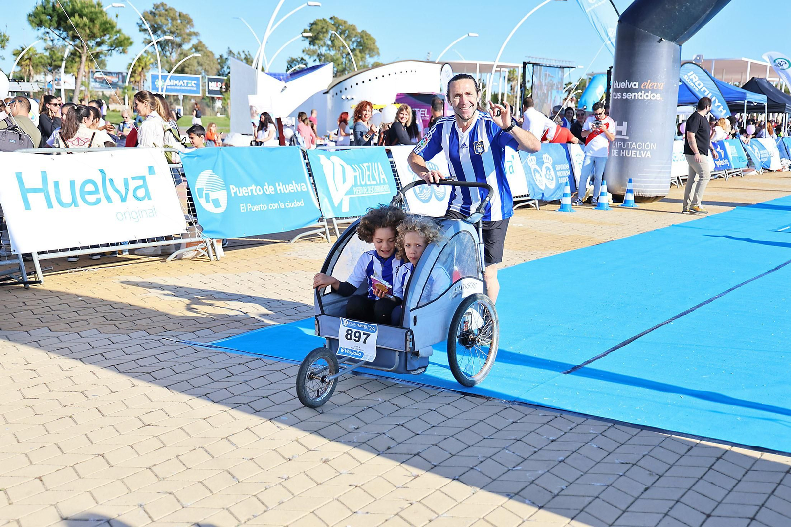 Imágenes de la 10K Huelva Avatel Telecom 'Puerta del Descubrimiento'