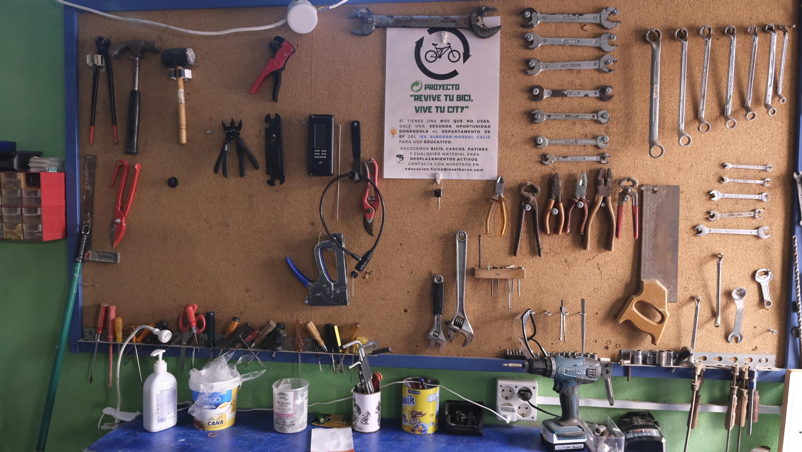 Inicio del curso escolar en el IES Alborán-Manuel Cáliz, en imágenes