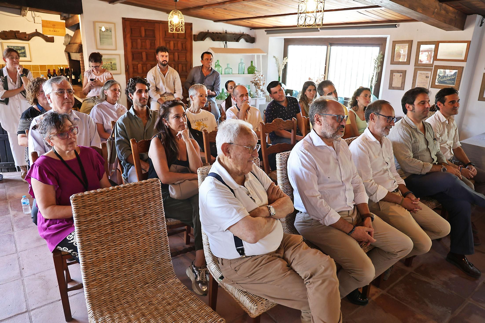 Imágenes de la entrega de premios del I Rally Fotográfico del Entorno de la Finca El Bosque Imágenes de la entrega de premios del I Rally Fotográfico del Entorno de la Finca El Bosque