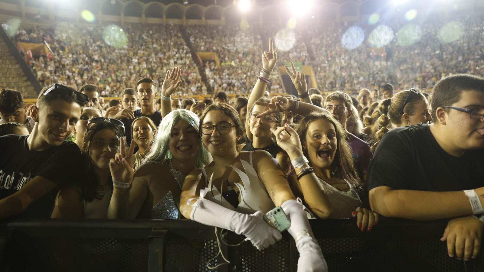 Las fotos del concierto de Lola Índigo en Algeciras