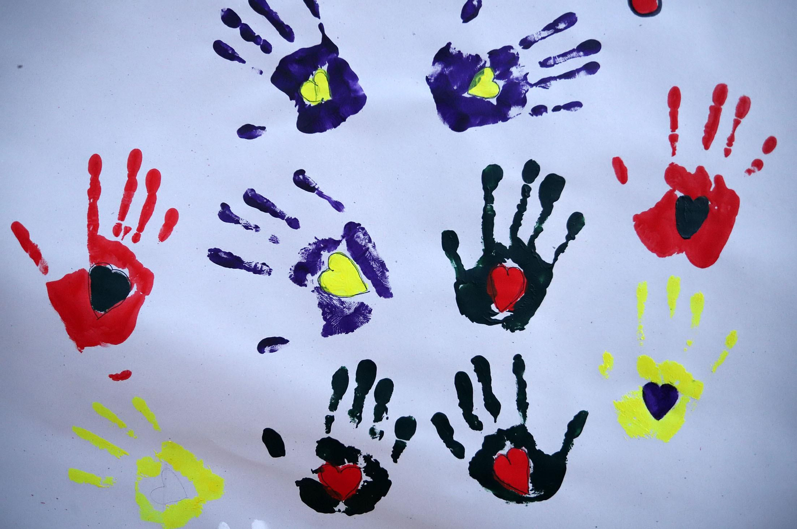 Imágenes del acto de sensibilización de Cáritas #NadieSinHogar