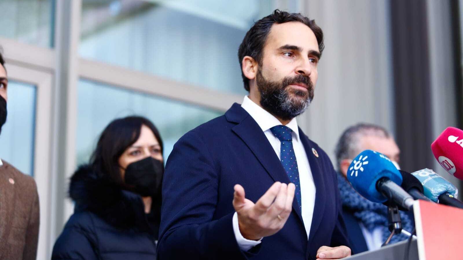 Daniel Pérez durante la rueda de prensa.