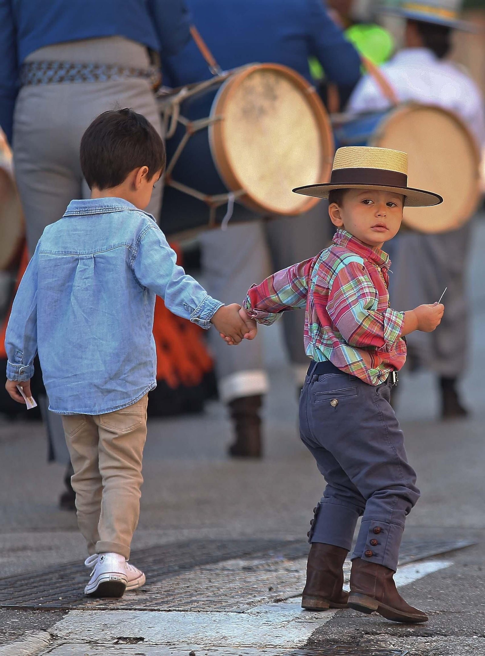 El comienzo de la peregrinación de la Hermandad del Rocío de Algeciras, en imágenes
